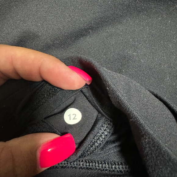 Lululemon Pants (1 pair) - Picture 3 of 3